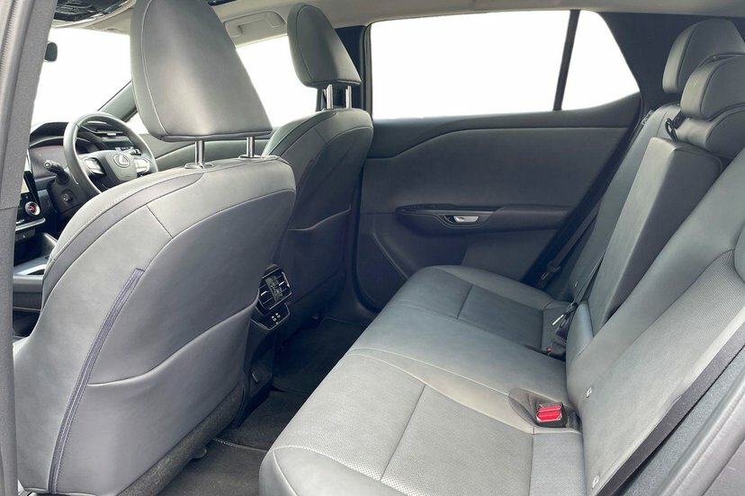 Lexus RZ 450E 230Kw Dir4 Takumi 71 Kwh Bi-tone  #10