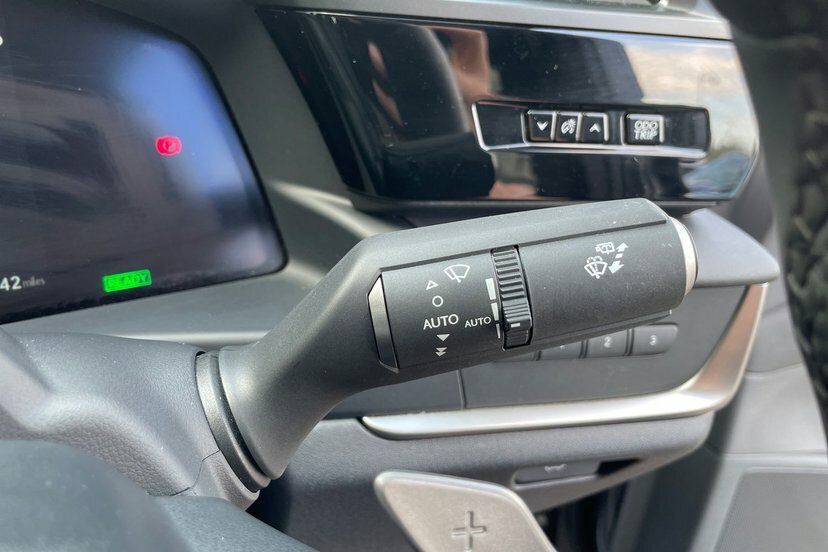 Lexus RZ 450E 230Kw Dir4 Takumi 71 Kwh Bi-tone  #42