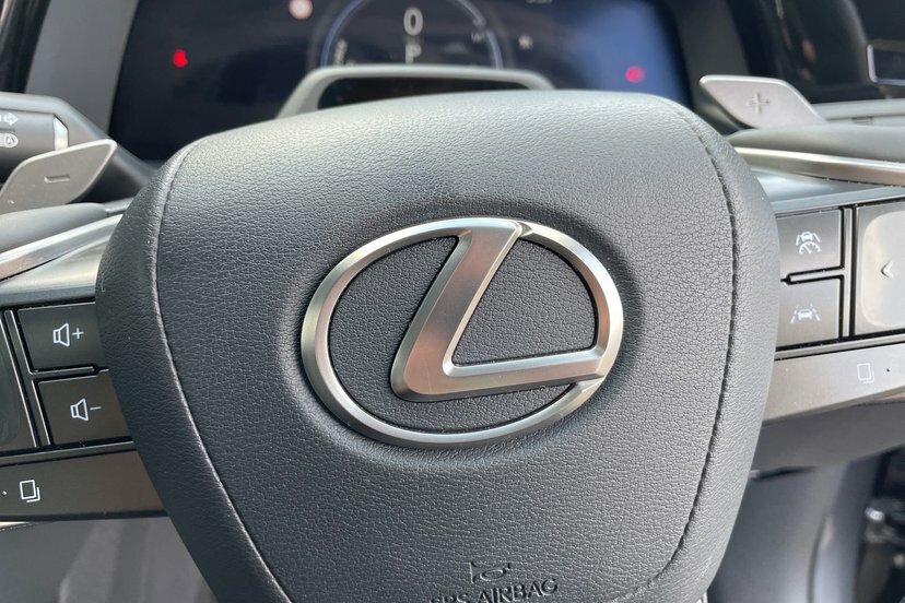 Lexus RZ 450E 230Kw Dir4 Takumi 71 Kwh Bi-tone  #50