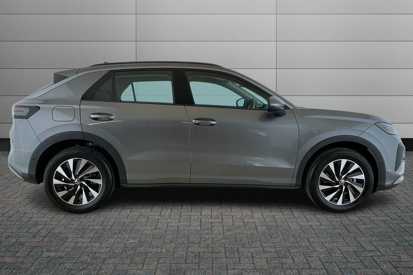 Volkswagen T-Roc 1.5 Etsi Mhev Life Suv Hybrid Dsg 150 Grey #4