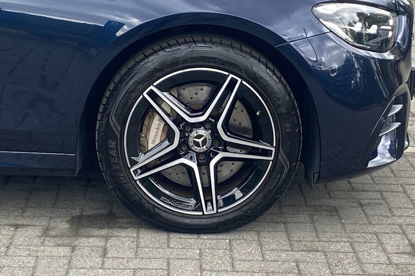 Mercedes-Benz E Class E300de 13.5Kwh Amg Line Night Edition Premium Plus Blue #4