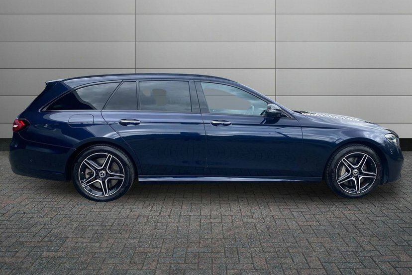 Mercedes-Benz E Class E300de 13.5Kwh Amg Line Night Edition Premium Plus Blue #3