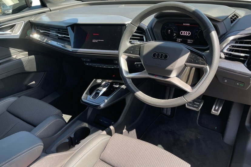 Audi Q4 E Tron 40 S Line Sportback 82Kwh 204 P Black #6