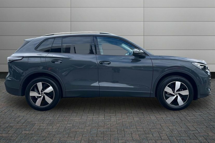 Volkswagen Tiguan 1.5 Etsi Mhev Match Suv Hybrid Dsg 150 Grey #4