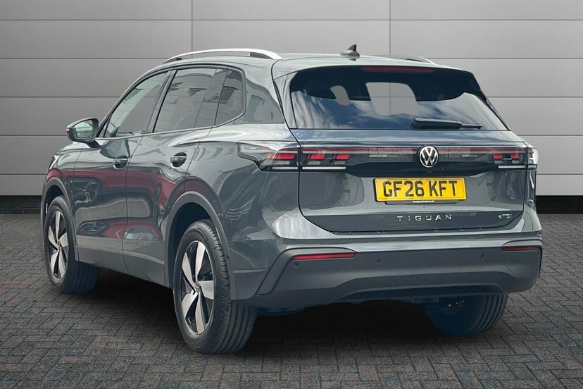 Volkswagen Tiguan 1.5 Etsi Mhev Match Suv Hybrid Dsg 150 GF26KFT Grey #3
