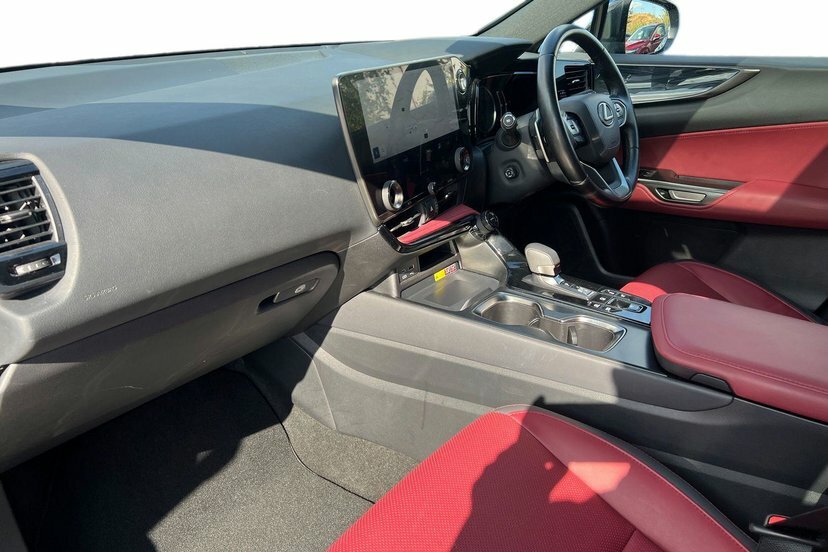 Lexus NX 2.5 450H 18.1Kwh Premium Suv Plug-in H Black #2