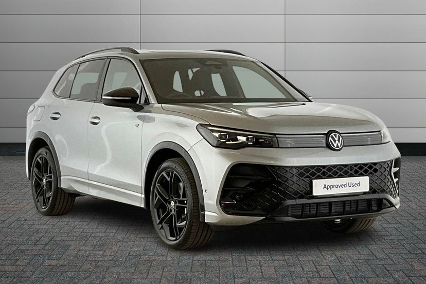 Volkswagen Tiguan 2.0 Tdi R-line Suv Dsg 150 Ps Silver
