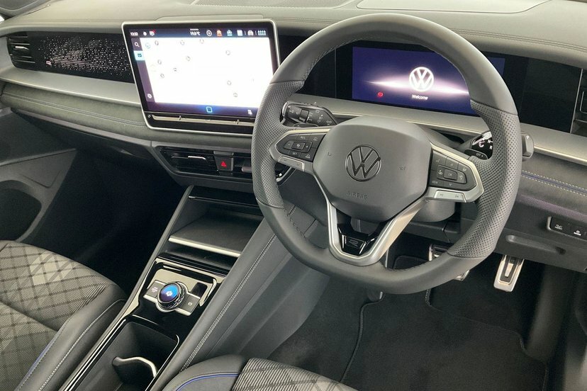 Volkswagen Tayron 1.5 Tsi Ehybrid 19.7Kwh R-line Suv Plug Blue #6