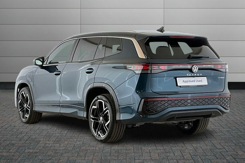 Volkswagen Tayron 1.5 Tsi Ehybrid 19.7Kwh R-line Suv Plug Blue #3