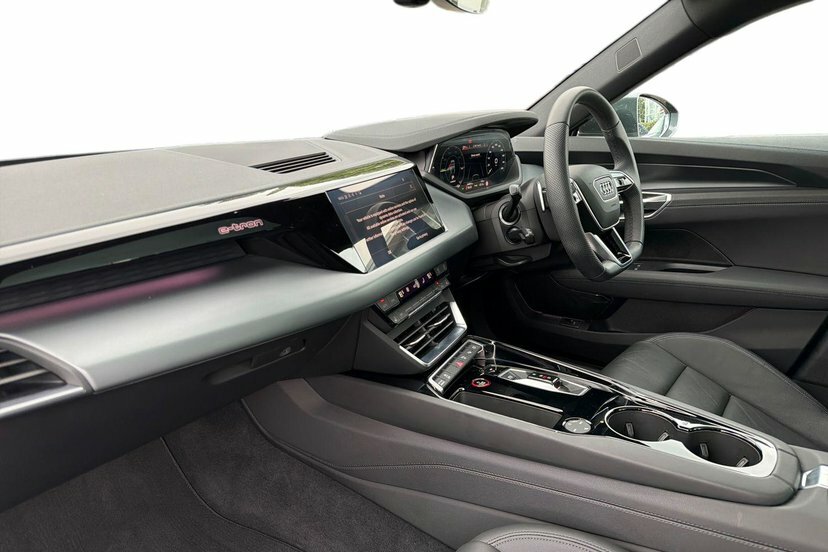 Audi E Tron GT 93.4Kwh Saloon Quattro 476 Ps Grey #2