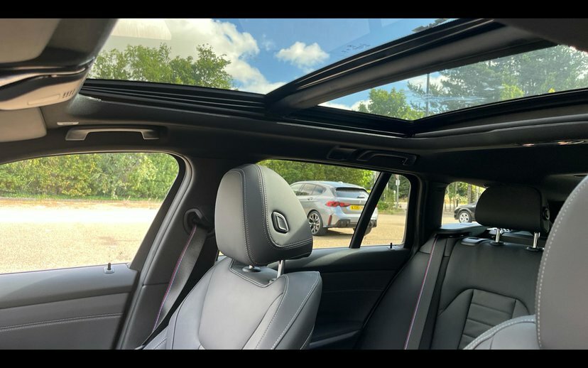 BMW 3 Series M340i Xdrive Touring Blue #21