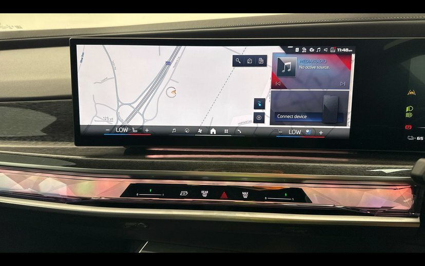 BMW i7 105.7Kwh M Sport Saloon Grey #8