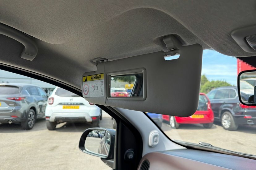 Fiat Panda 1.0 Mild Hybrid City Cross Green #39