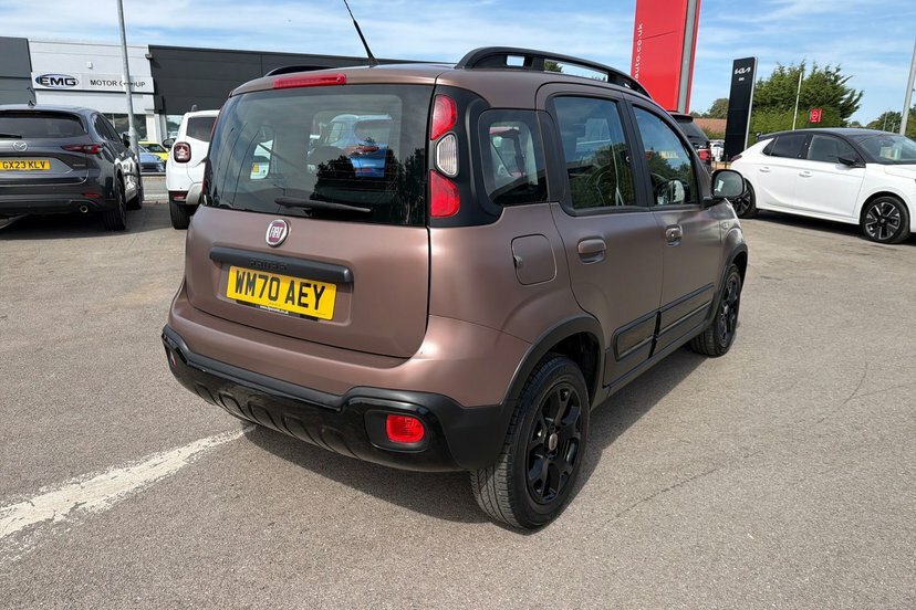 Fiat Panda 1.0 Mild Hybrid City Cross Green #21