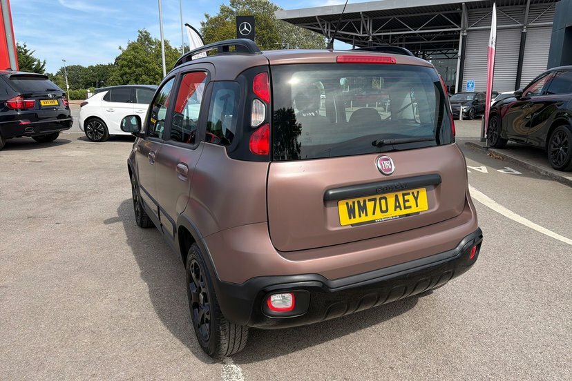Fiat Panda 1.0 Mild Hybrid City Cross Green #20