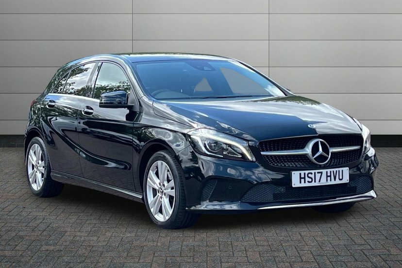 Mercedes-Benz A Class 1.5 A180d Amg Line Executive Euro 6 Ss #1