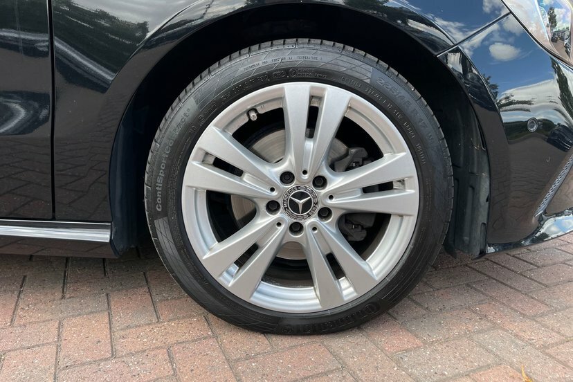 Mercedes-Benz A Class 1.5 A180d Amg Line Executive Euro 6 Ss #4