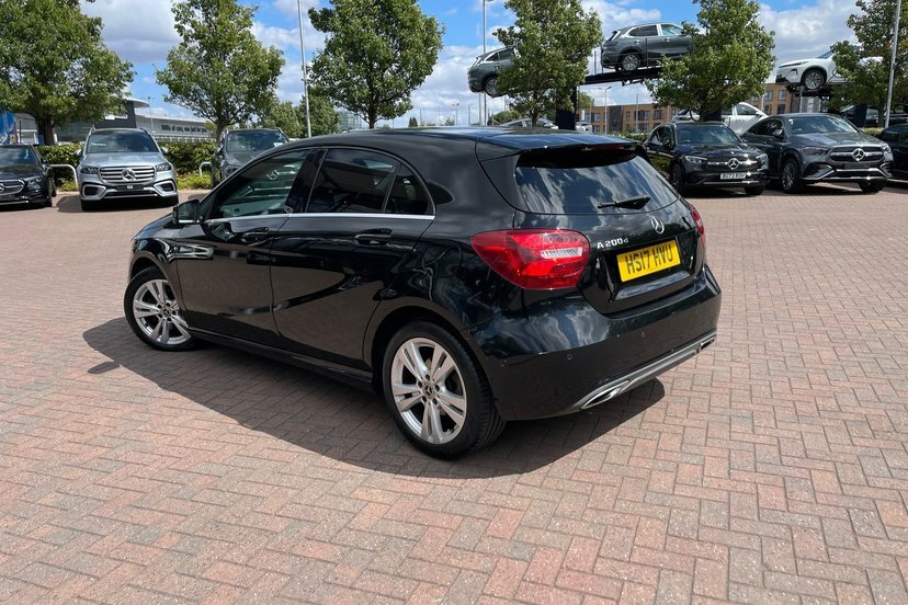 Mercedes-Benz A Class 1.5 A180d Amg Line Executive Euro 6 Ss #43