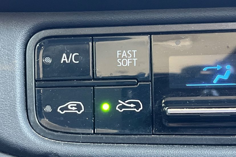 Toyota Auris Hybrid Design Tss Grey #23