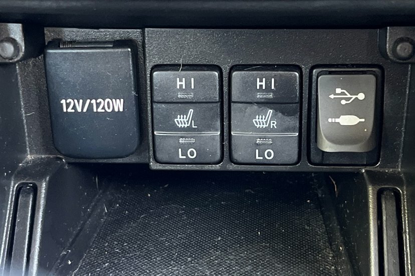 Toyota Auris Hybrid Design Tss Grey #24