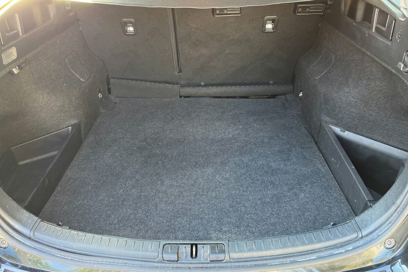 Toyota Auris Hybrid Design Tss Grey #14
