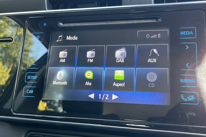 Toyota Auris Hybrid Design Tss Grey #19