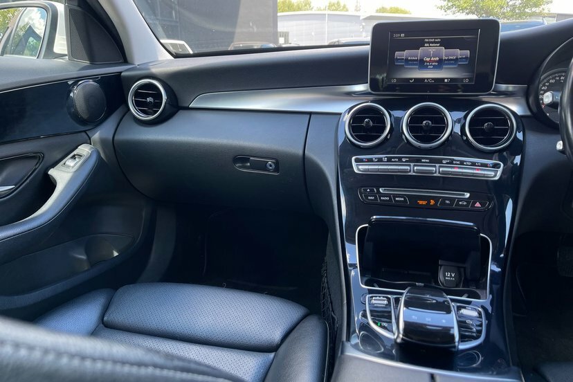 Mercedes-Benz C Class C180 Amg Sport Edition Premium Pl White #33