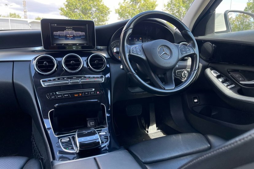 Mercedes-Benz C Class C180 Amg Sport Edition Premium Pl White #32