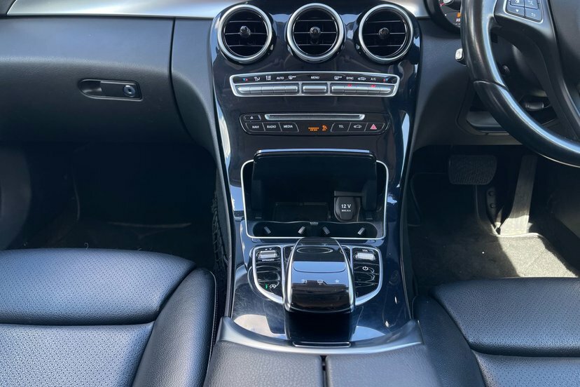 Mercedes-Benz C Class C180 Amg Sport Edition Premium Pl White #8