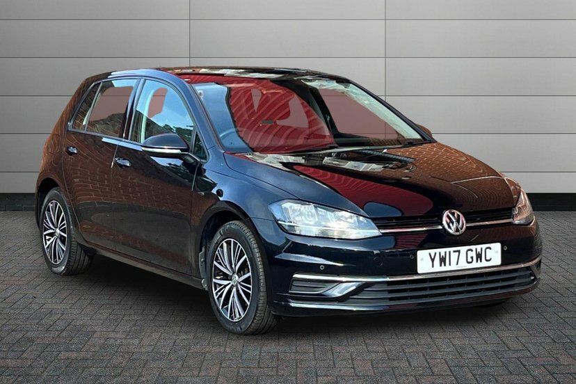 Volkswagen Golf 1.4 Tsi Bluemotion Tech Se Nav Hatchback Petro Black