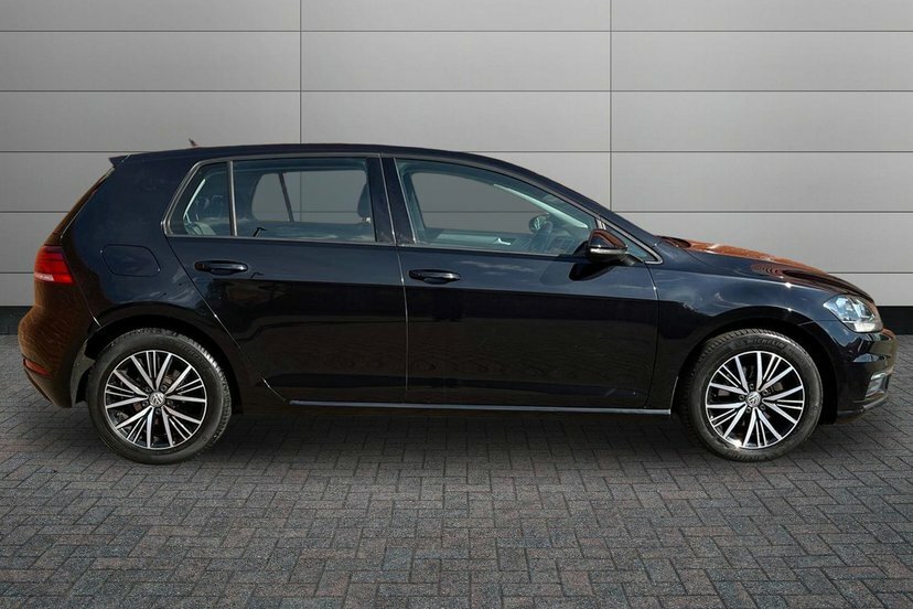 Volkswagen Golf 1.4 Tsi Bluemotion Tech Se Nav Hatchback Petro Black #4