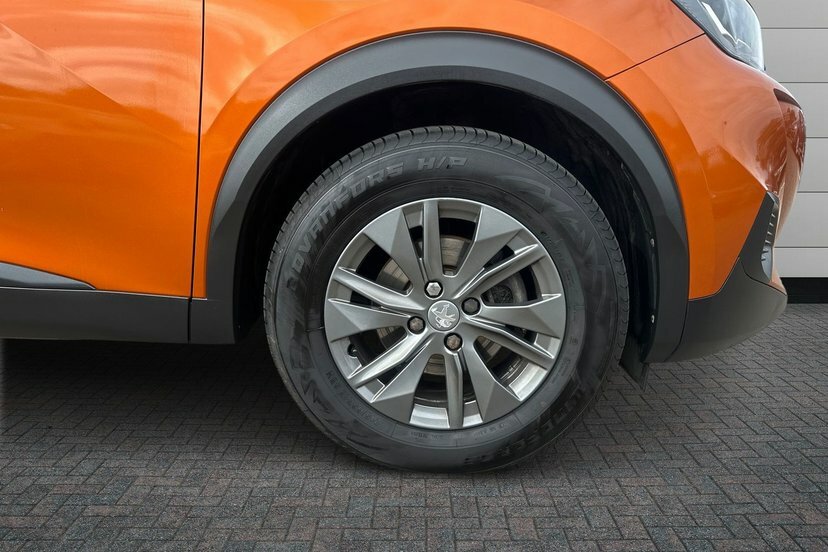 Peugeot 2008 1.2 Puretech Active Premium Suv Orange #5