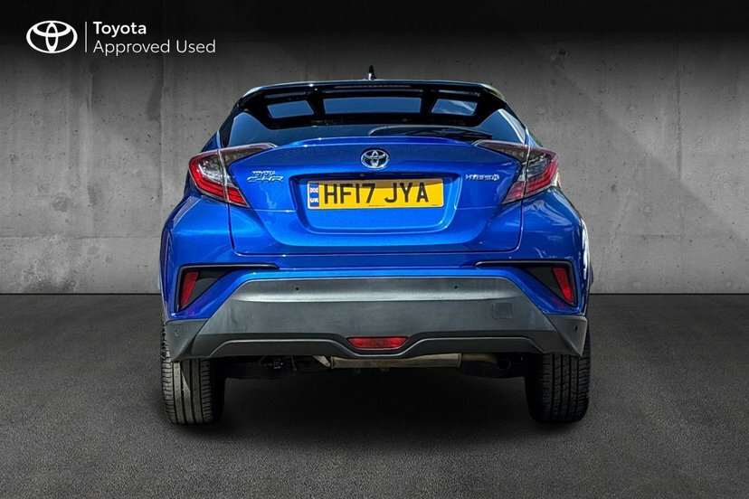 Toyota C-Hr C-hr Excel Hev Cvt Silver #19