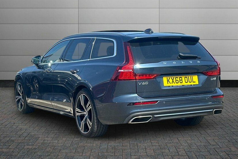 Volvo V60 2.0 D4 Inscription Pro Estate 190 Blue #3