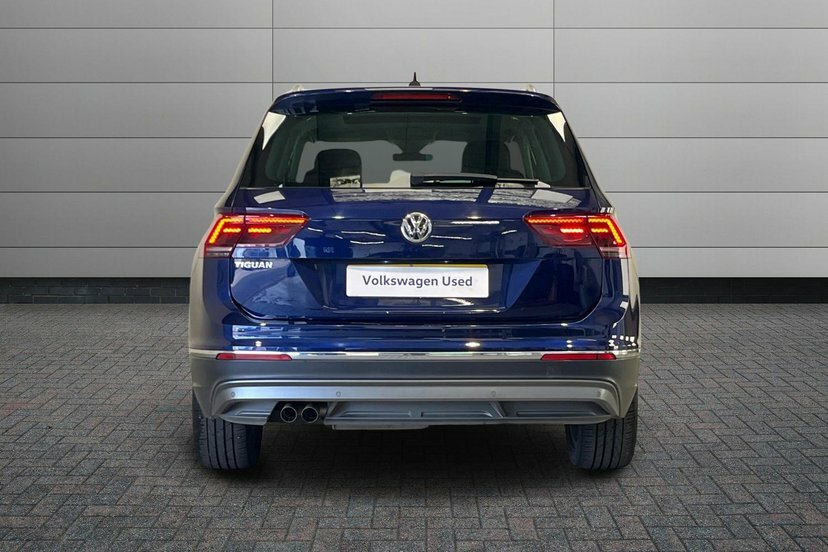 Volkswagen Tiguan 2L Se Navigation White #12