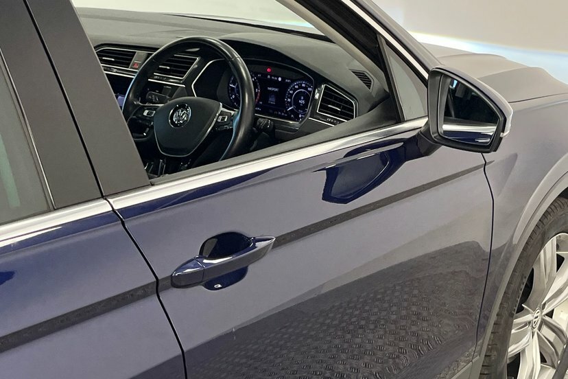 Volkswagen Tiguan 2L Se Navigation White #33