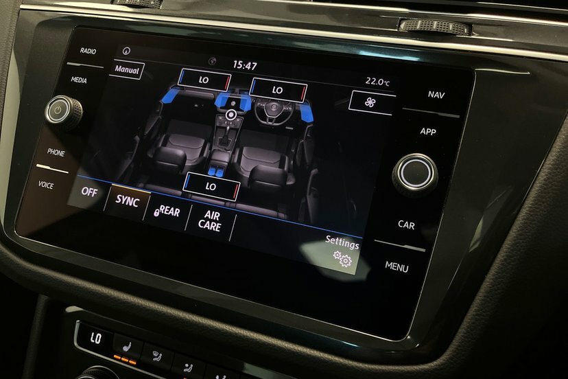 Volkswagen Tiguan 2L Se Navigation White #20