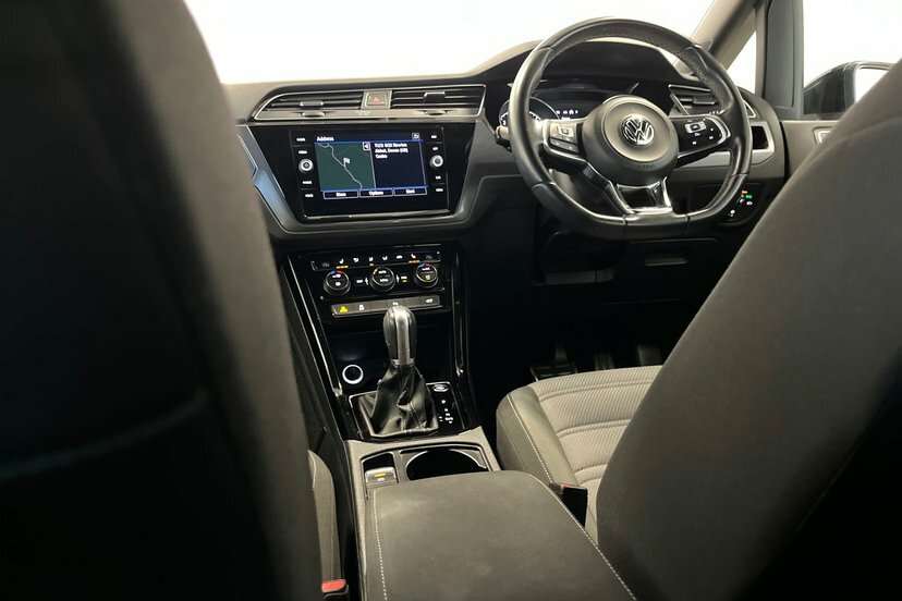 Volkswagen Touran 1.4 Tsi R-line Grey #27