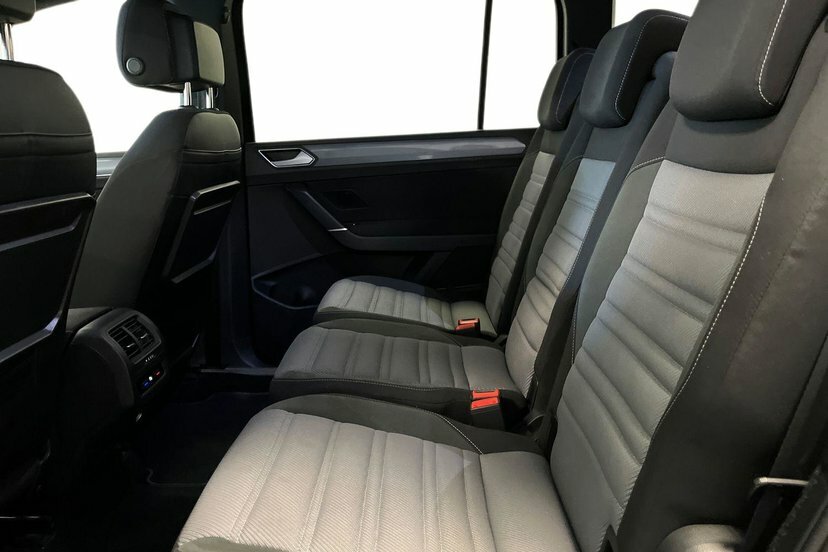 Volkswagen Touran 1.4 Tsi R-line Grey #8