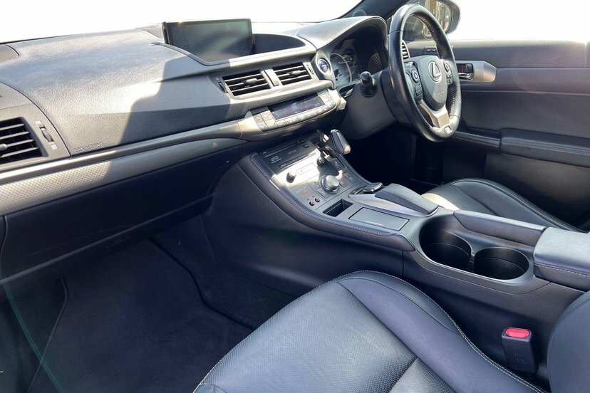Lexus CT 1.8 200H F Sport Premier Premier Hatchback P Black #2