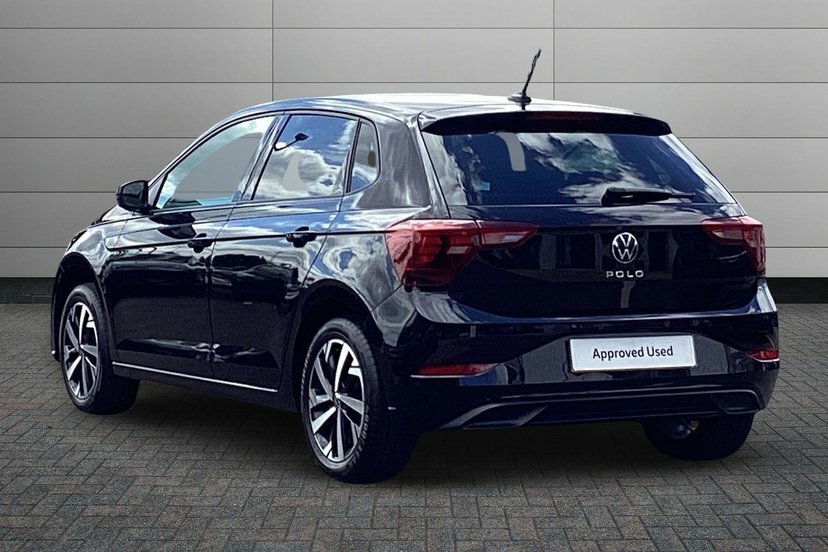 Volkswagen Polo 1.0 Tsi Match Hatchback 95 Ps RO74WYC Black #3