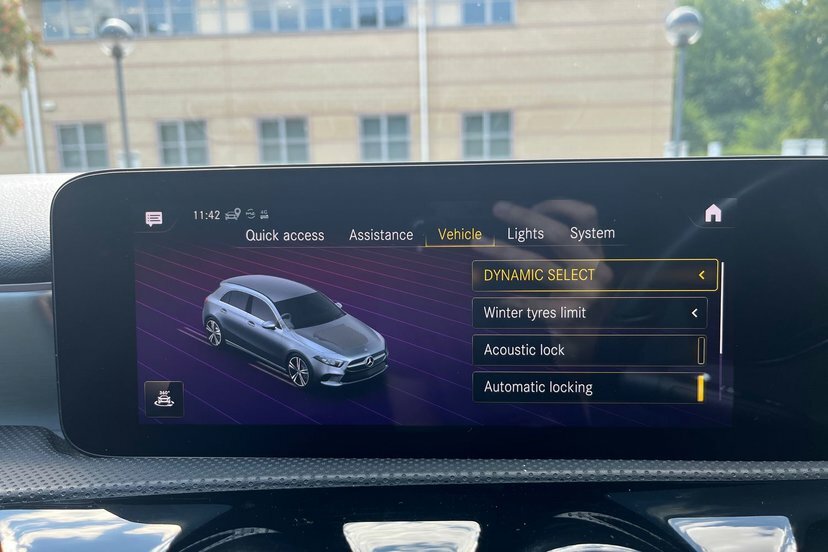 Mercedes-Benz A Class 1.3 A250e 15.6Kwh Amg Line Premium 2 Plug-in 8G- Grey #25