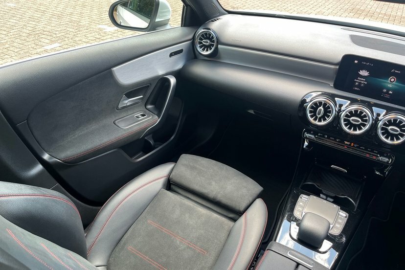 Mercedes-Benz A Class 1.3 A250e 15.6Kwh Amg Line Premium 2 Plug-in 8G- Grey #41