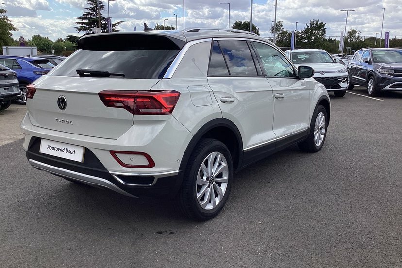 Volkswagen T-Roc 1.5 Tsi Life Black #17