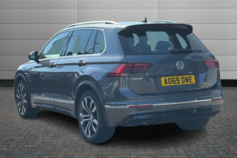Volkswagen Tiguan 1.5 Tsi Evo R-line Tech Suv Dsg 150 Ps AO69DWE Grey #3