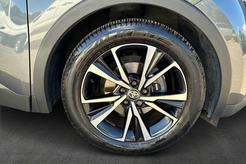 Toyota C-Hr 2.0 Phev Design Cvt Grey #17
