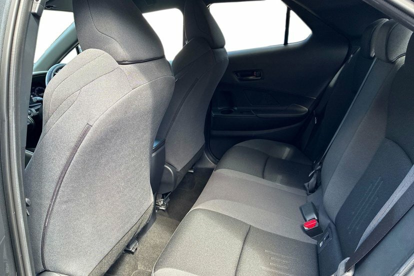 Toyota C-Hr 2.0 Phev Design Cvt Grey #11