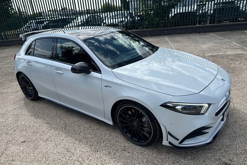 Mercedes-Benz A Class 1.3 A180 Amg Line Executive 7G-dct Euro 6 Ss White #45