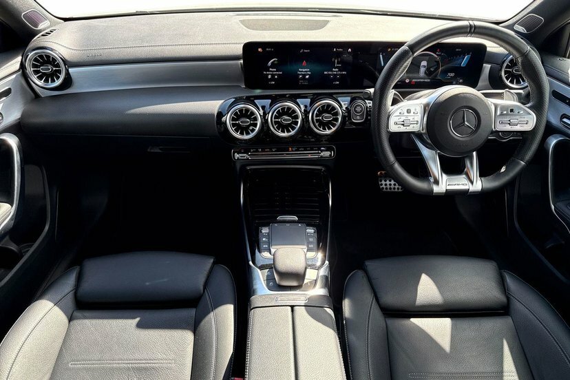 Mercedes-Benz A Class 2.0 A35 Amg Premium Plus Hatchback 7G White #6