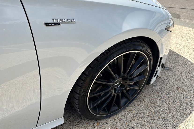 Mercedes-Benz A Class 1.3 A180 Amg Line Executive 7G-dct Euro 6 Ss White #44